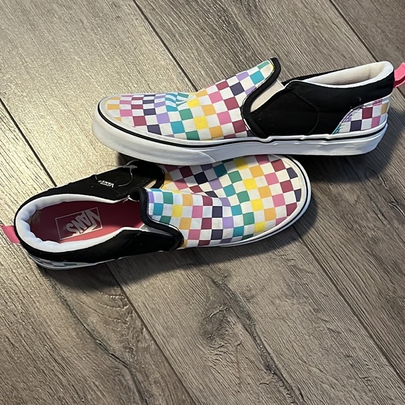 Vans Shoes Checkered Rainbow Slip On Shoes Size 6 - Picture 2 of 7